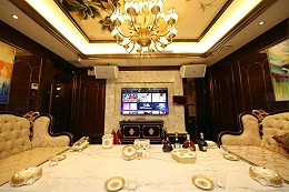 音响设备的组成结构?和家庭影院音响设备有什么区别