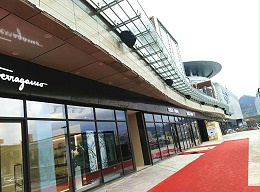 商业广场灯光音响设备，灯光音响设备的作用，舞台音响设备，灯光音响设备，灯光音响系统，音响设备