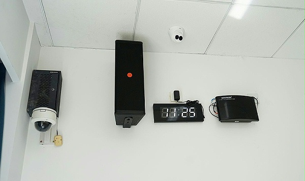 3校园多媒体教学系统：教育的新未来