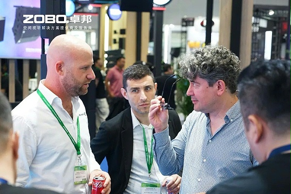 13璀璨收官，再启新章 | ZOBO卓邦广州灯光音响展圆满落幕，行业未来！