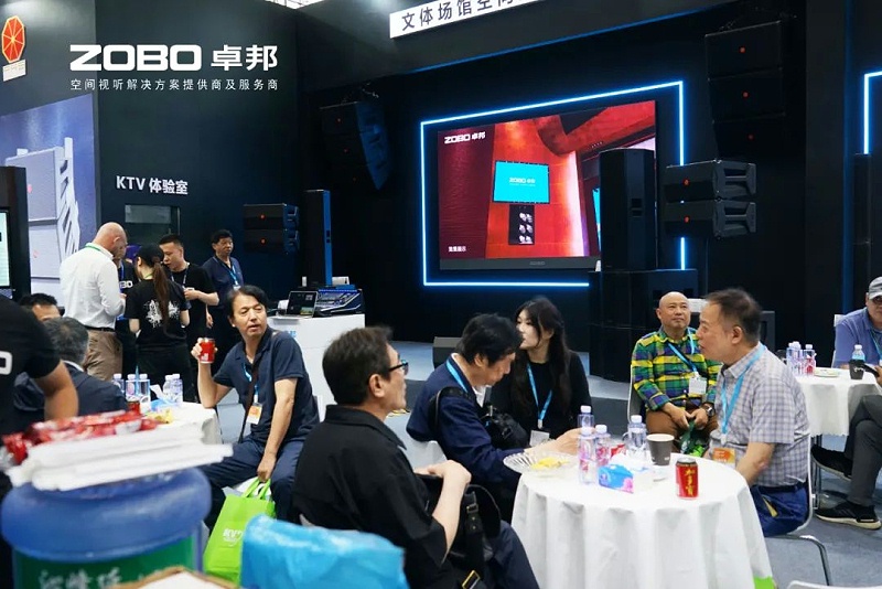 16人潮涌动，新品闪耀!ZOBO卓邦广州展首日引爆行业焦点