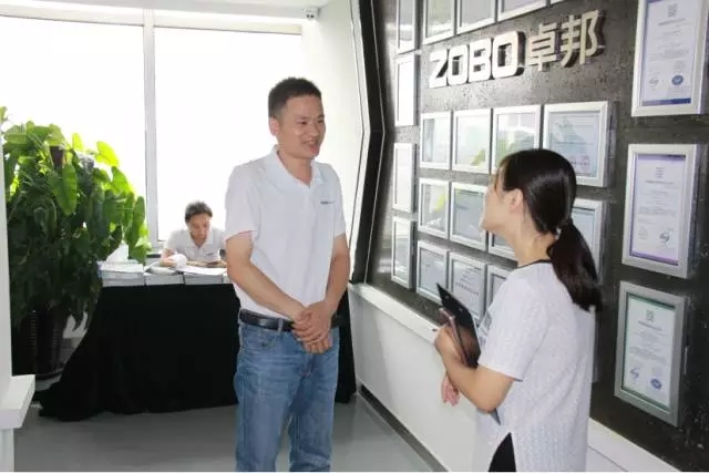 培训伙伴对卓邦新品比较满意，与业务经理沟通